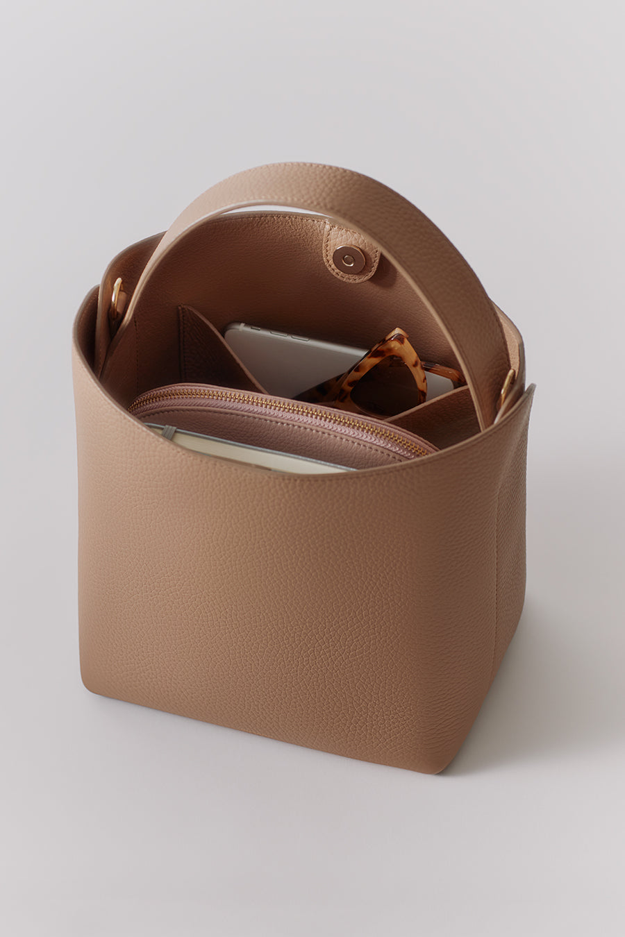 Linea Bucket Bag Cappuccino / One Size