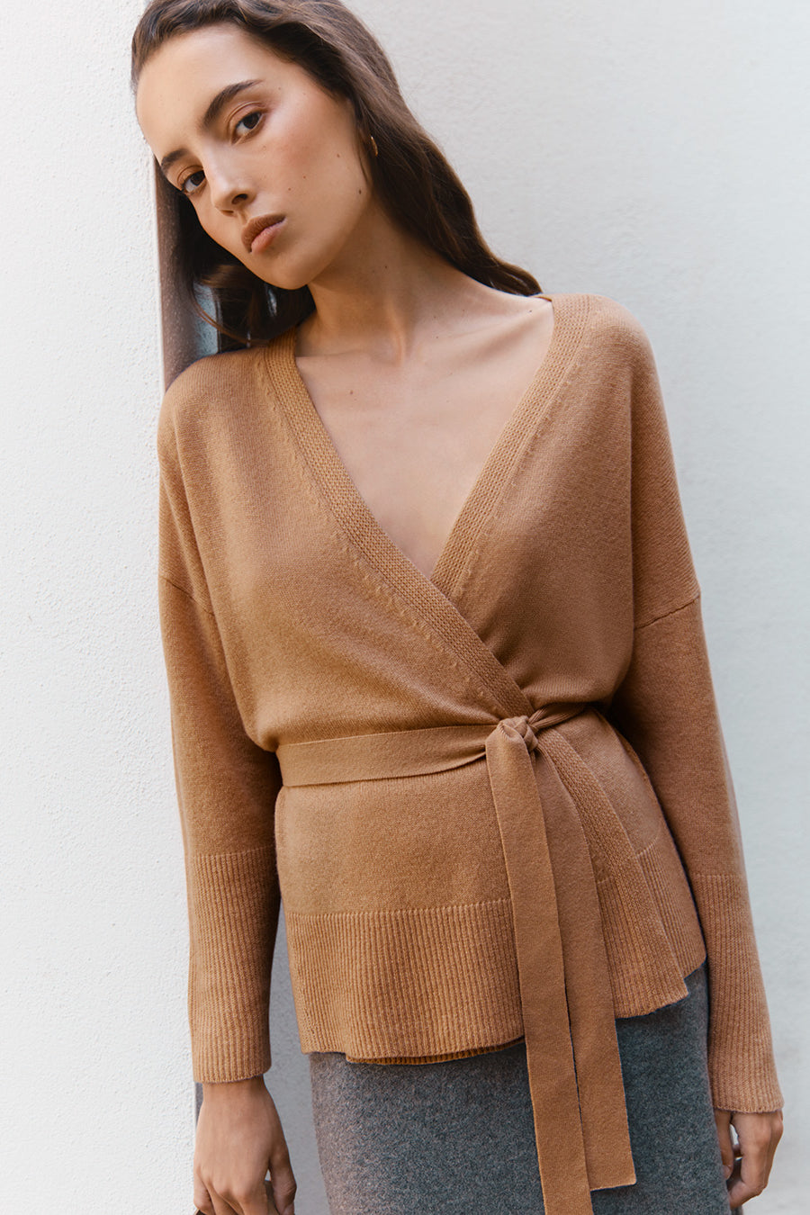 Single Origin Cashmere Wrap Sweater Camel / Extra Small