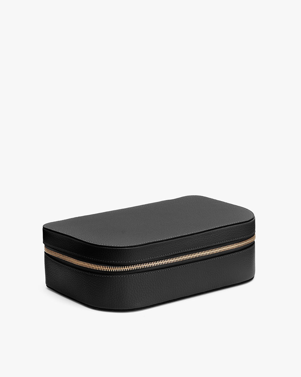 Travel Beauty Case Rectangular case with a horizontal zipper closure