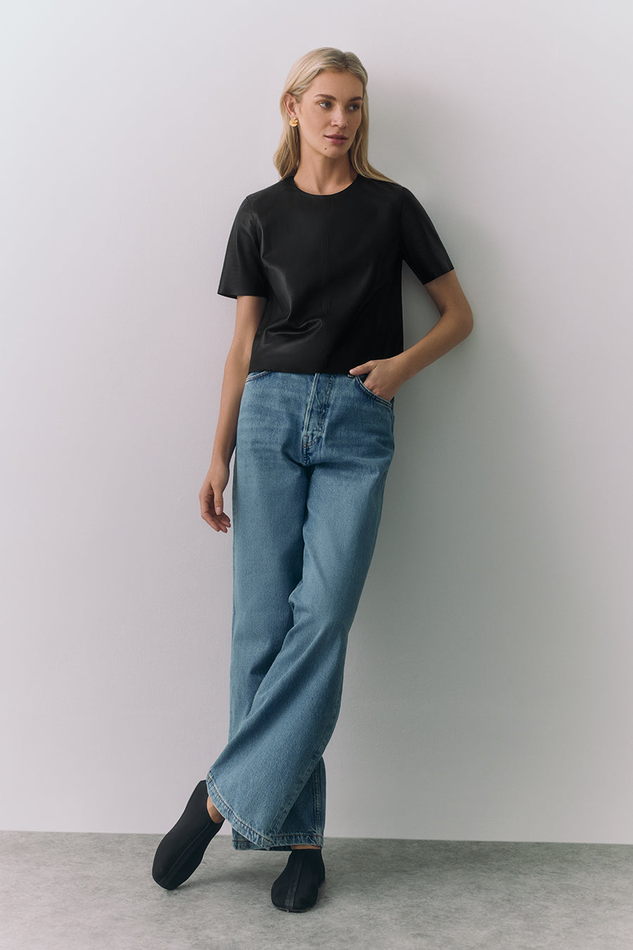 Leather Cropped Tee Black / Large