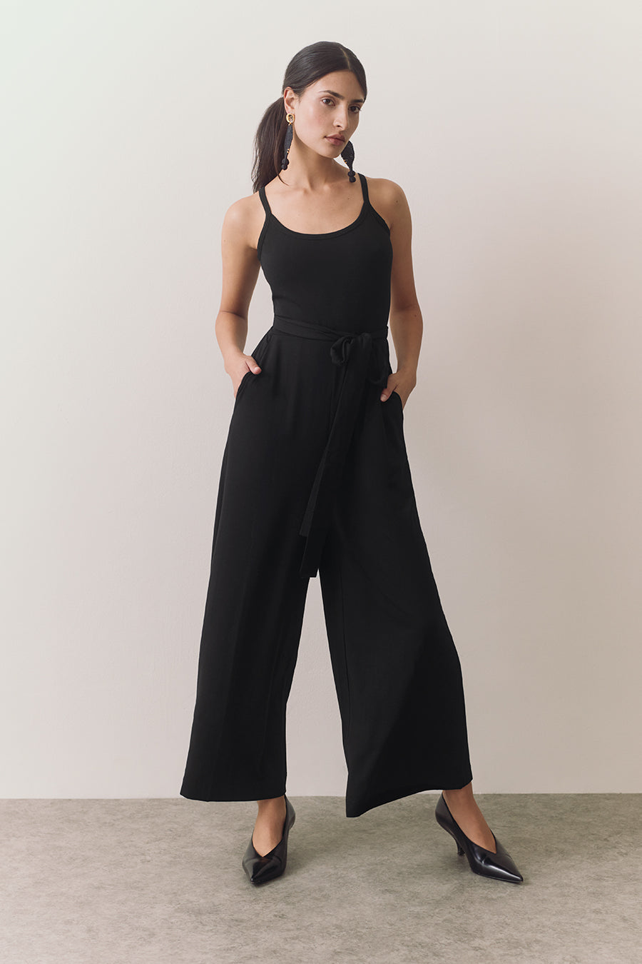 V-Back Jumpsuit Black / Large