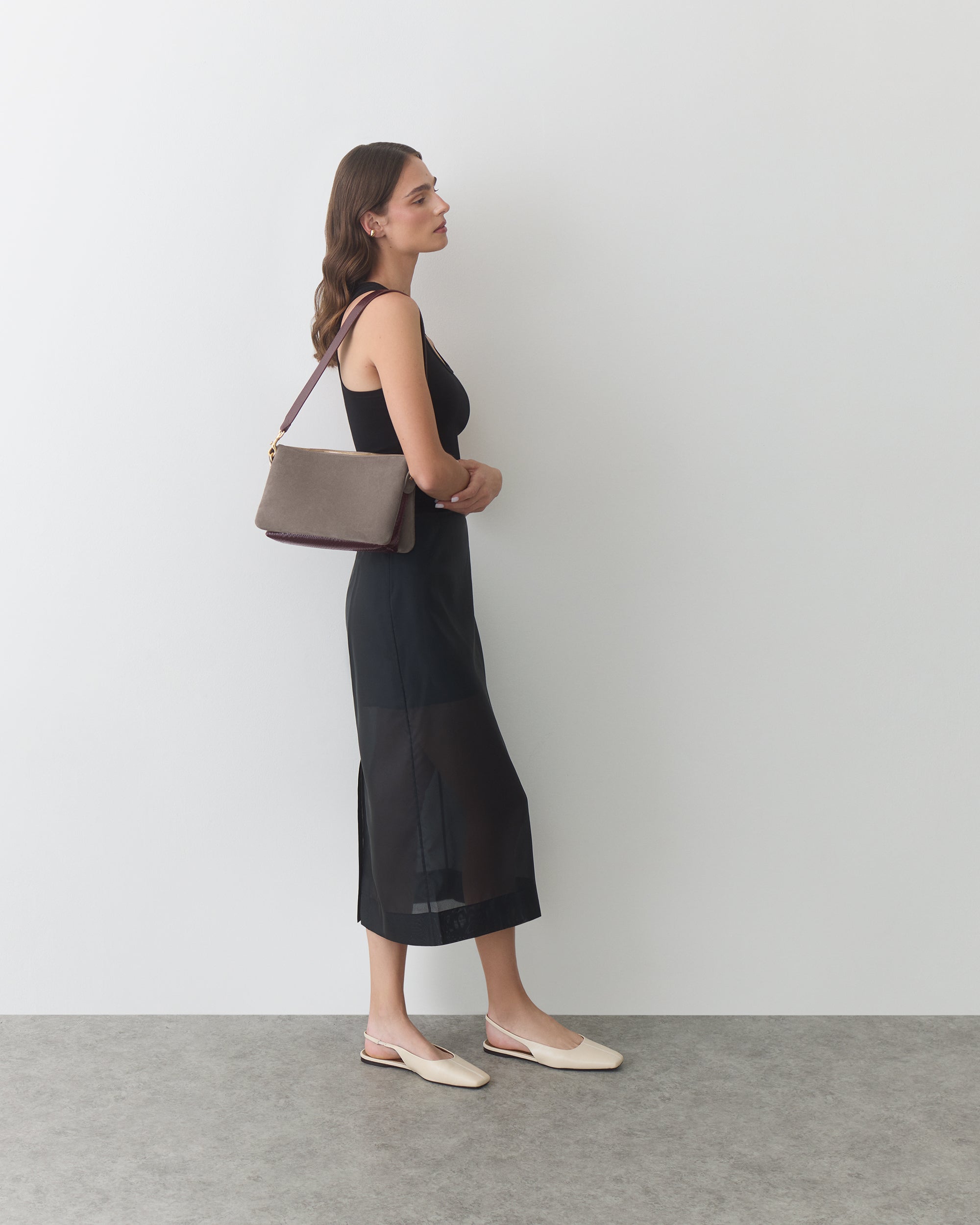 Tria Clutch (Suede/Snake) – Cuyana