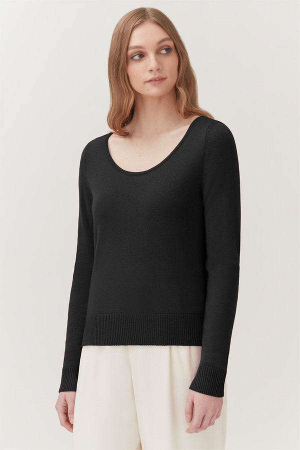 Single-Origin Cashmere Scoop Neck Sweater Black / Small