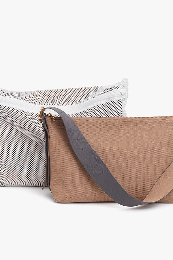 Large Mesh Wash Bag White / One Size