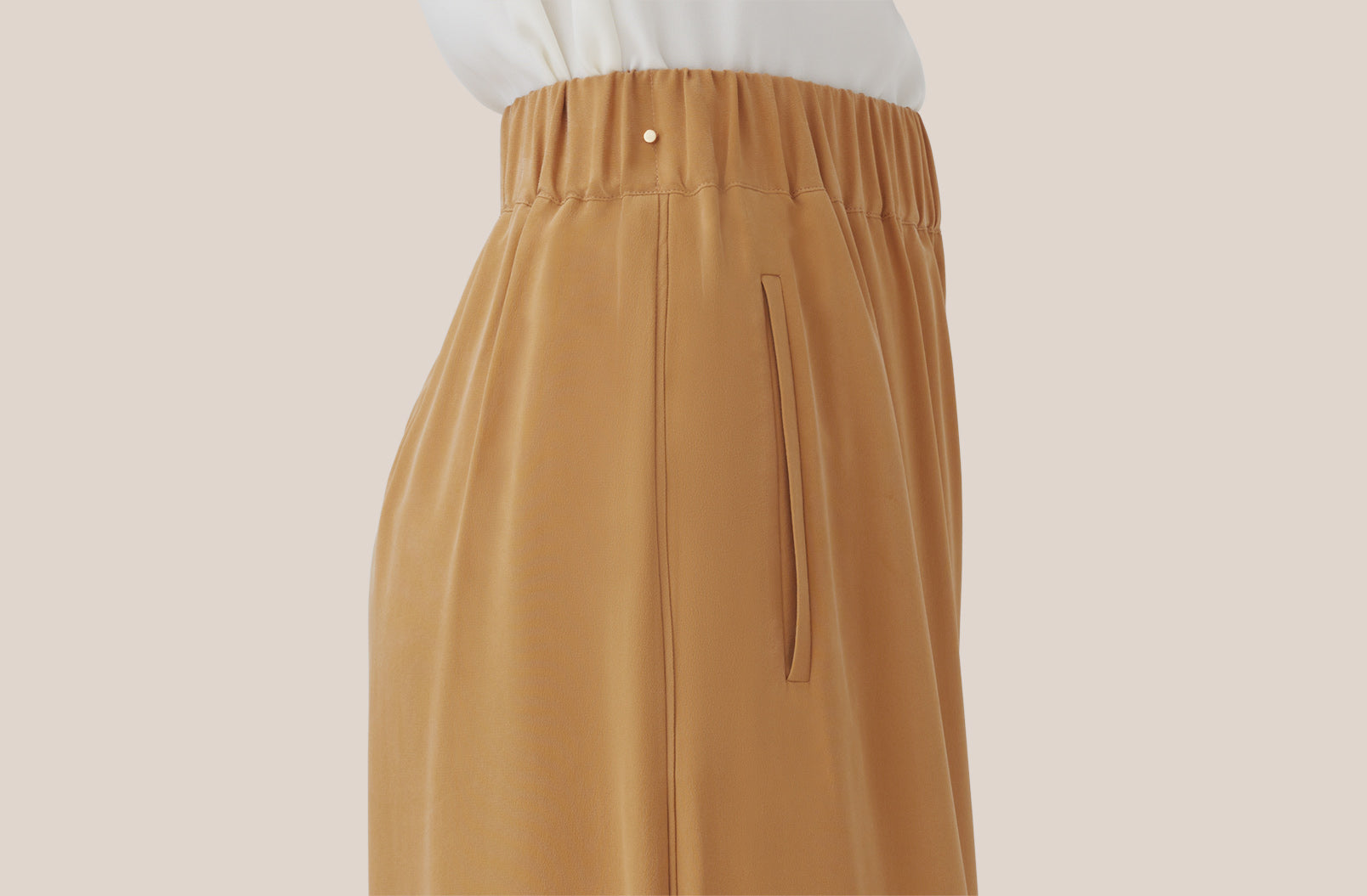 【CUYANA】Washable Silk Wide-Leg Cropped Pant Washable Silk Wide-Leg Cropped Pant – Cuyana