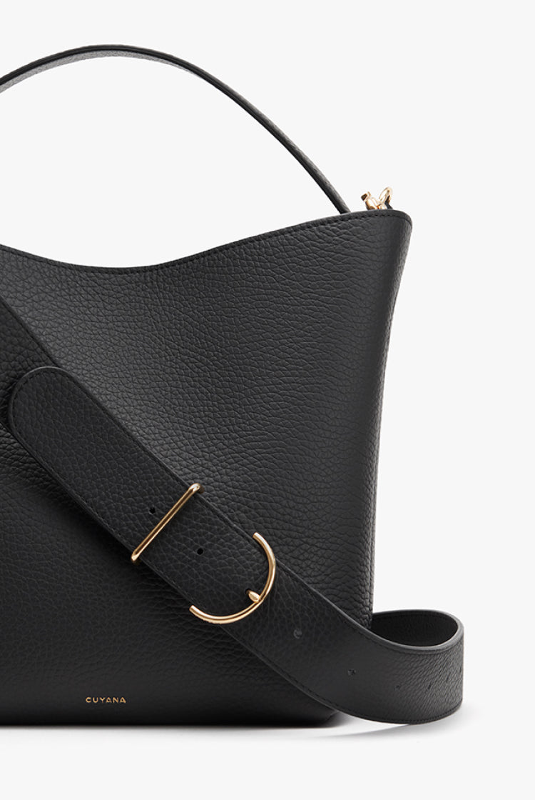 Cuyana store black leather bucket bag