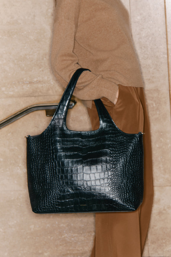 Used Italian Leather Bags Purses and Handbags for Women Luxury Ladies  Bundle Beg Men Secondhand Bag Made in Italy - China Used Italian Leather  Bags and Ladies Leather Bag Purses price