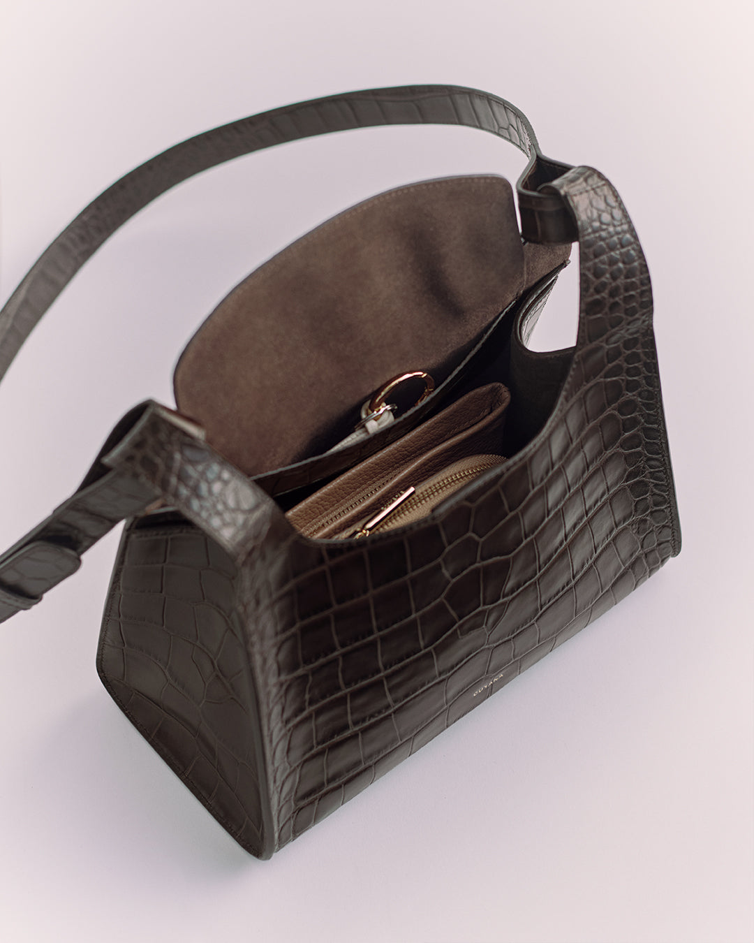 Mini Totes and Crossbodies – Cuyana