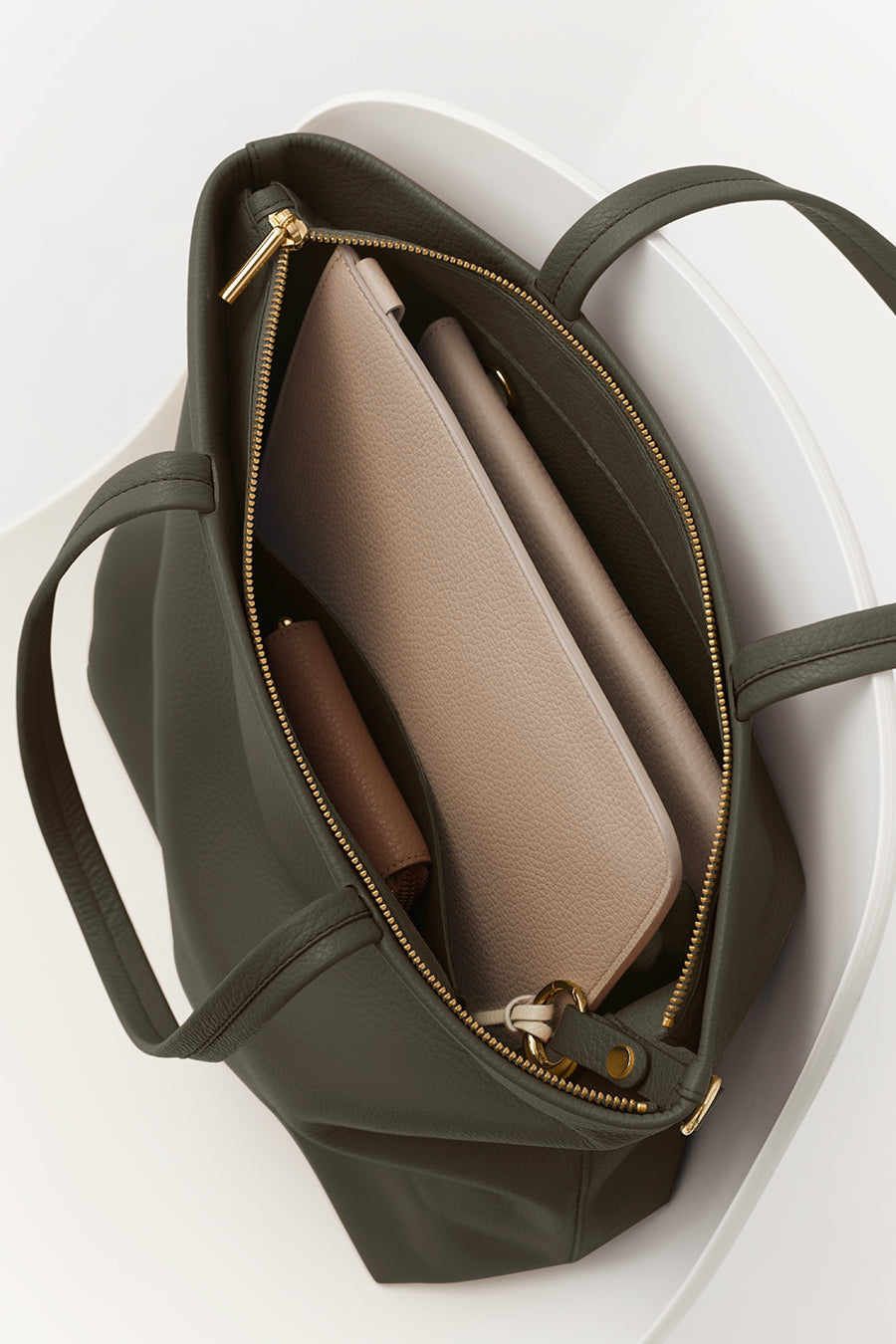 Dark Olive / One Size