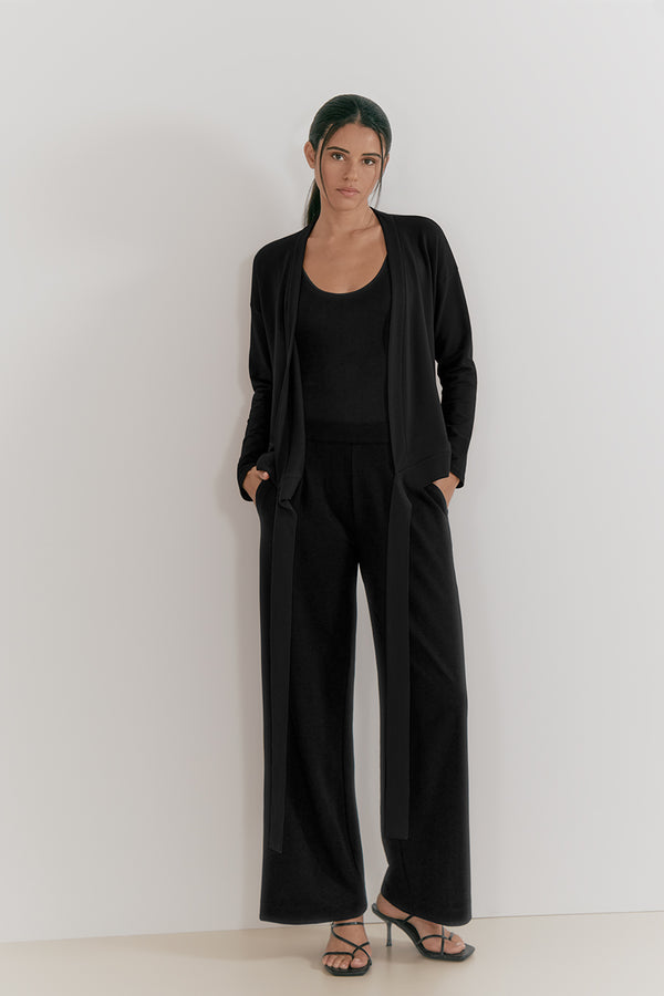 Black / Large