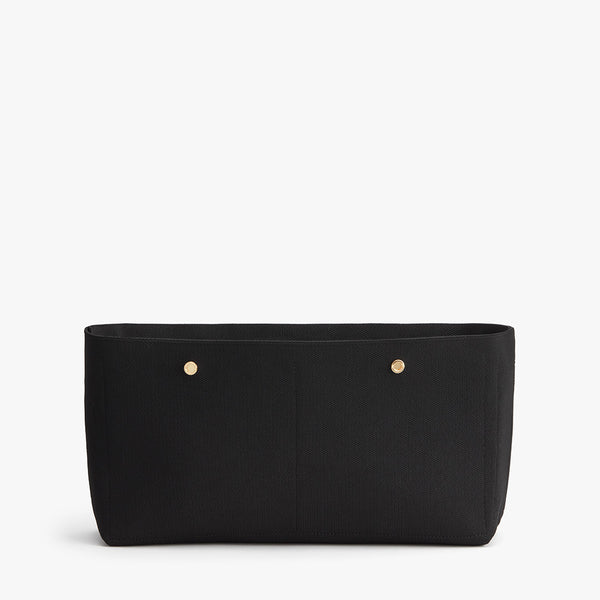 Who would buy Cuyana's femme pouch for tampons?