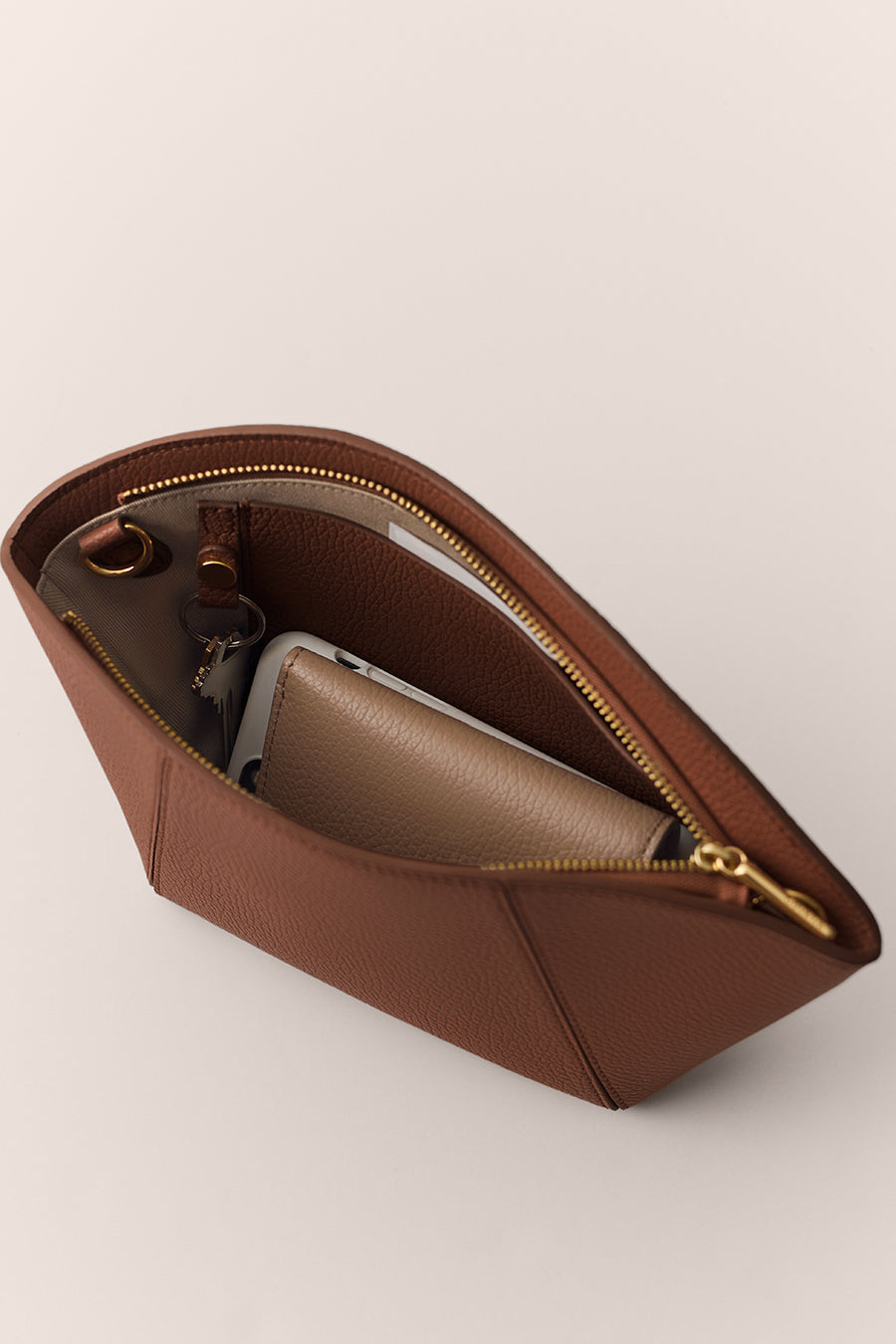 Dark Chestnut / One Size
