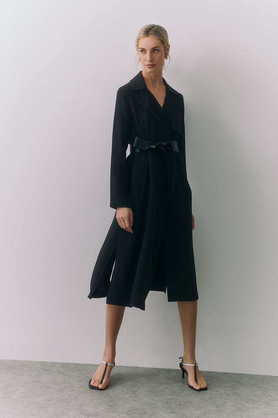 Black / Large