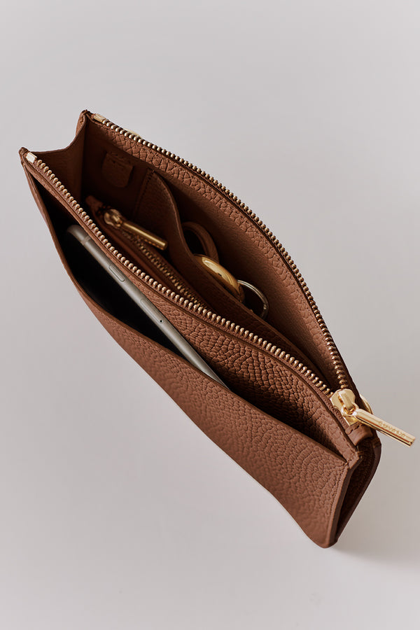 Dark Chestnut / One Size