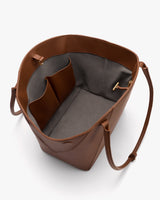 Open tote bag with interior pockets and two shoulder straps