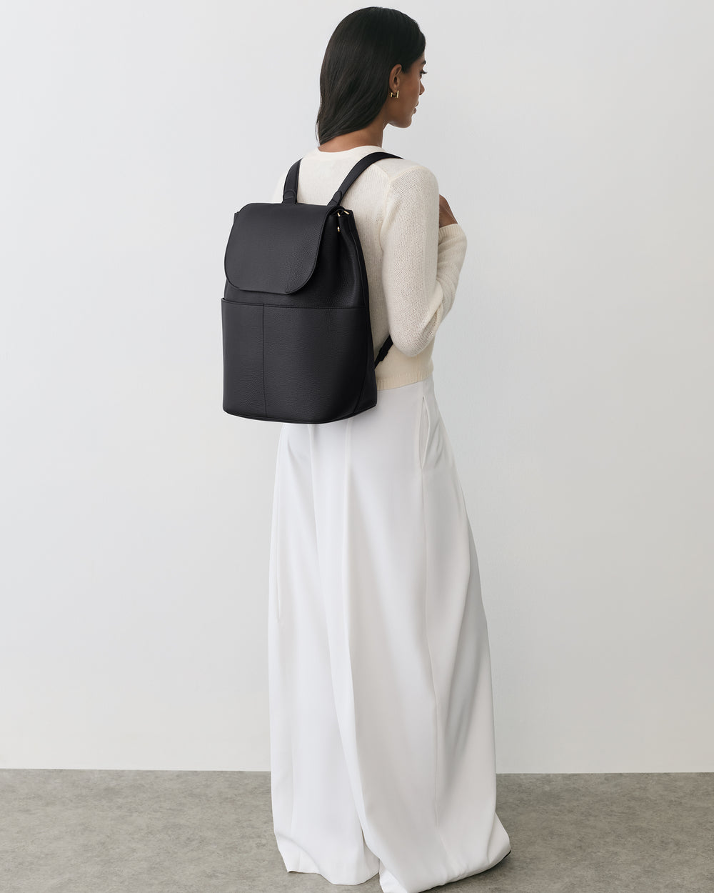 Leather Backpack 16-inch – Cuyana