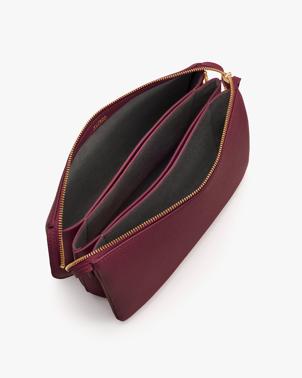 Open purse with three compartments and zipper closure