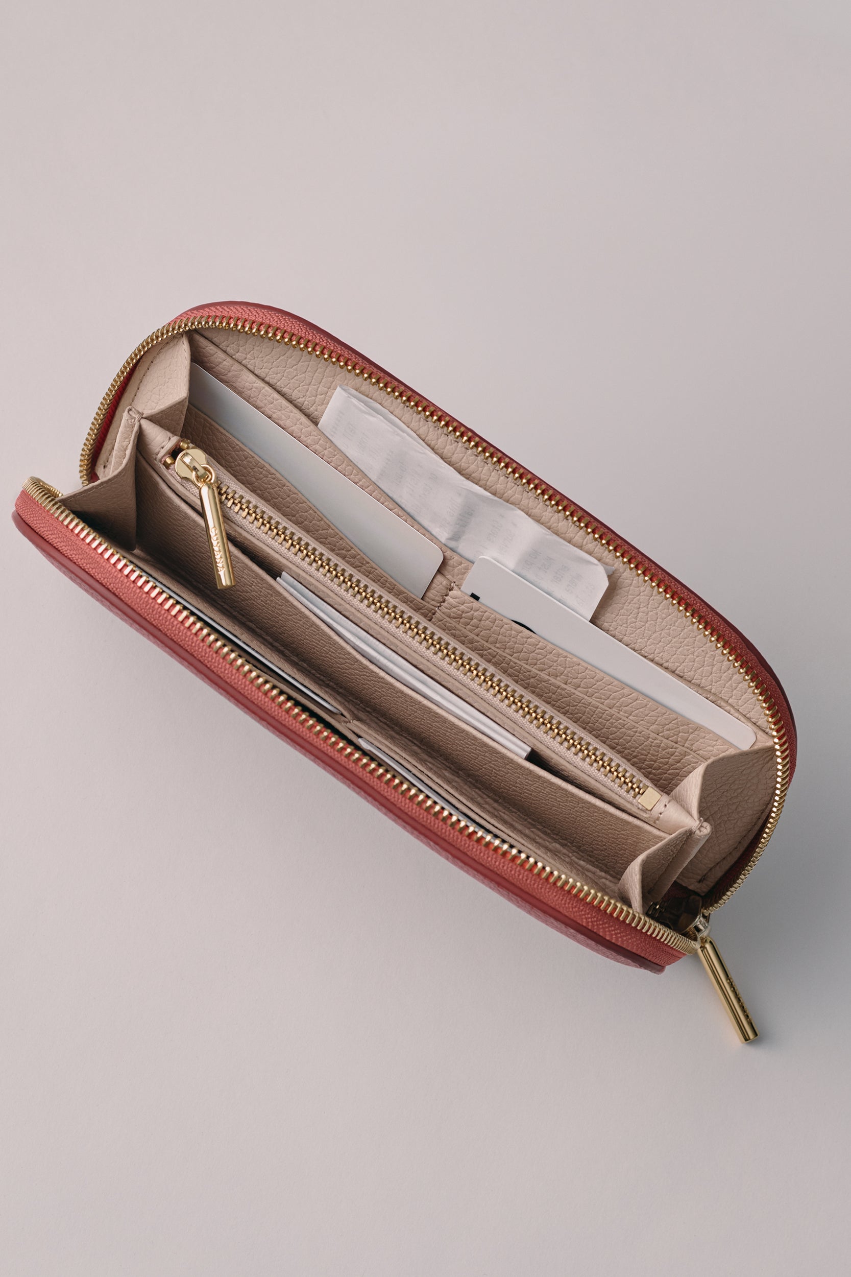 Dark Terracotta / One Size