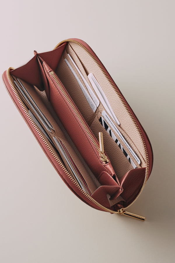Dark Terracotta / One Size
