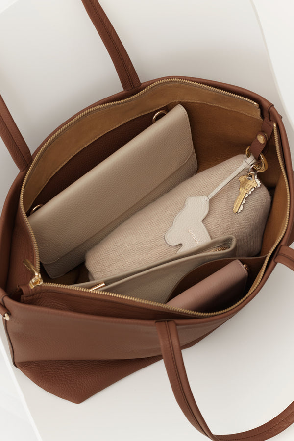 Dark Chestnut / One Size