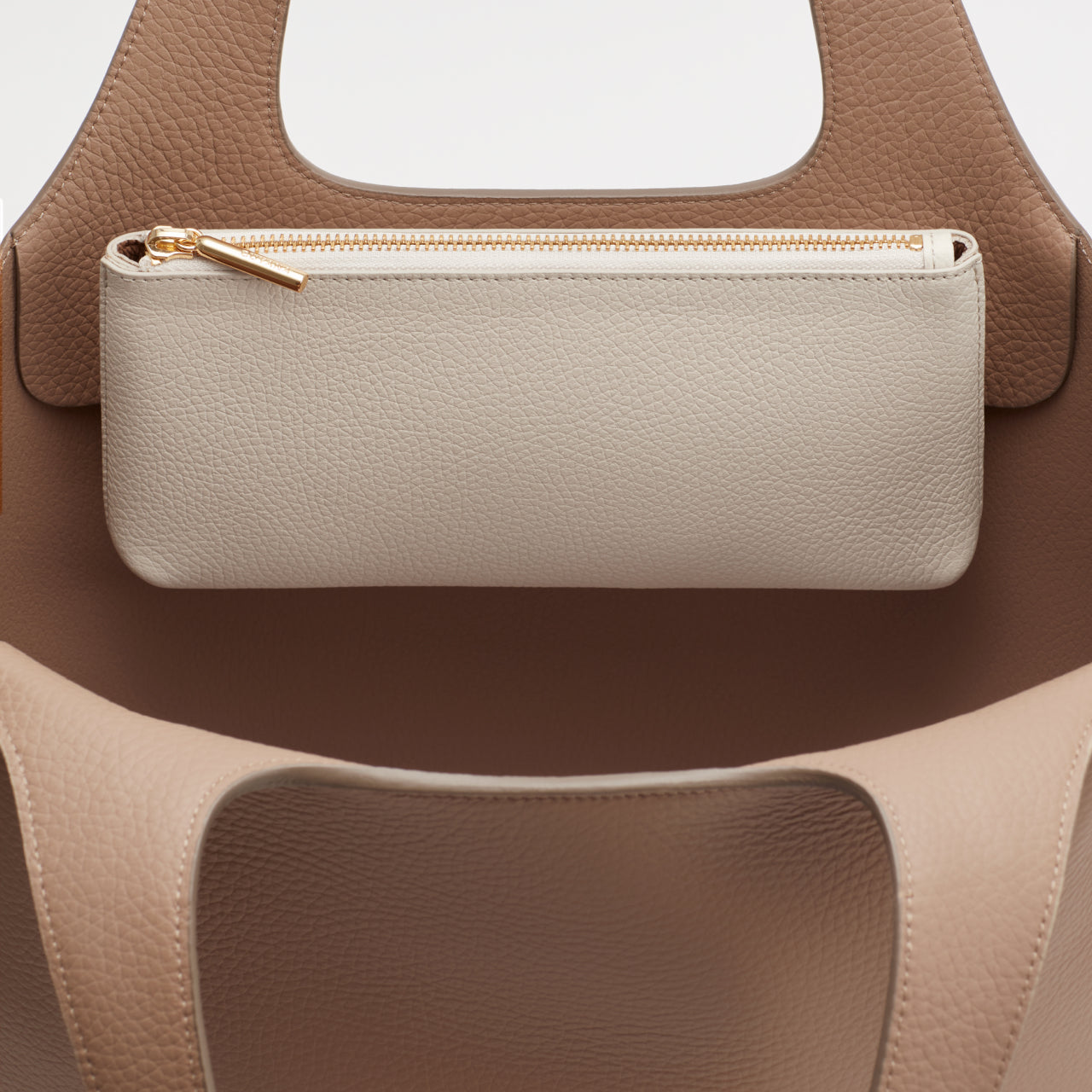 Travel Beauty Roll – Cuyana