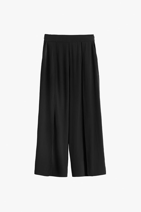 Black / Large