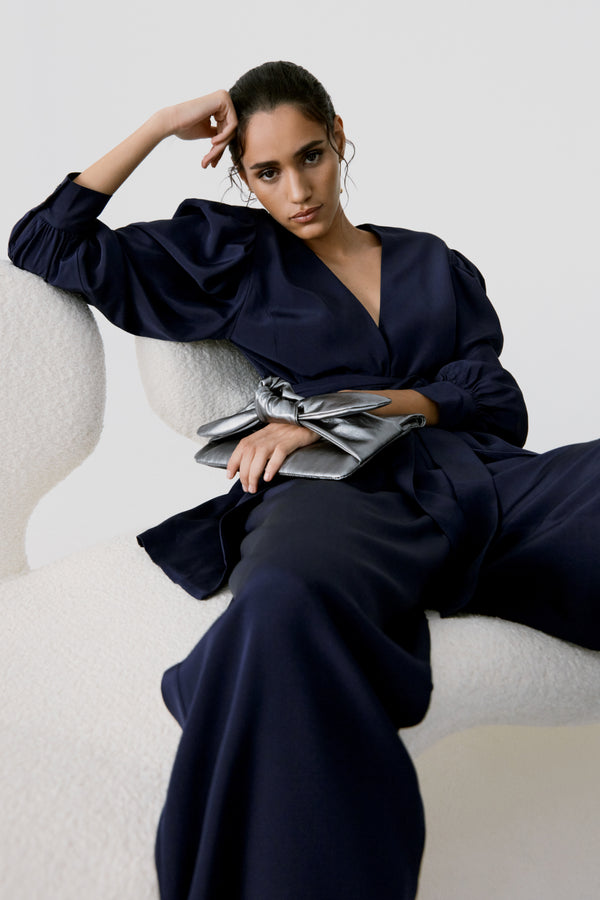 Navy / Large