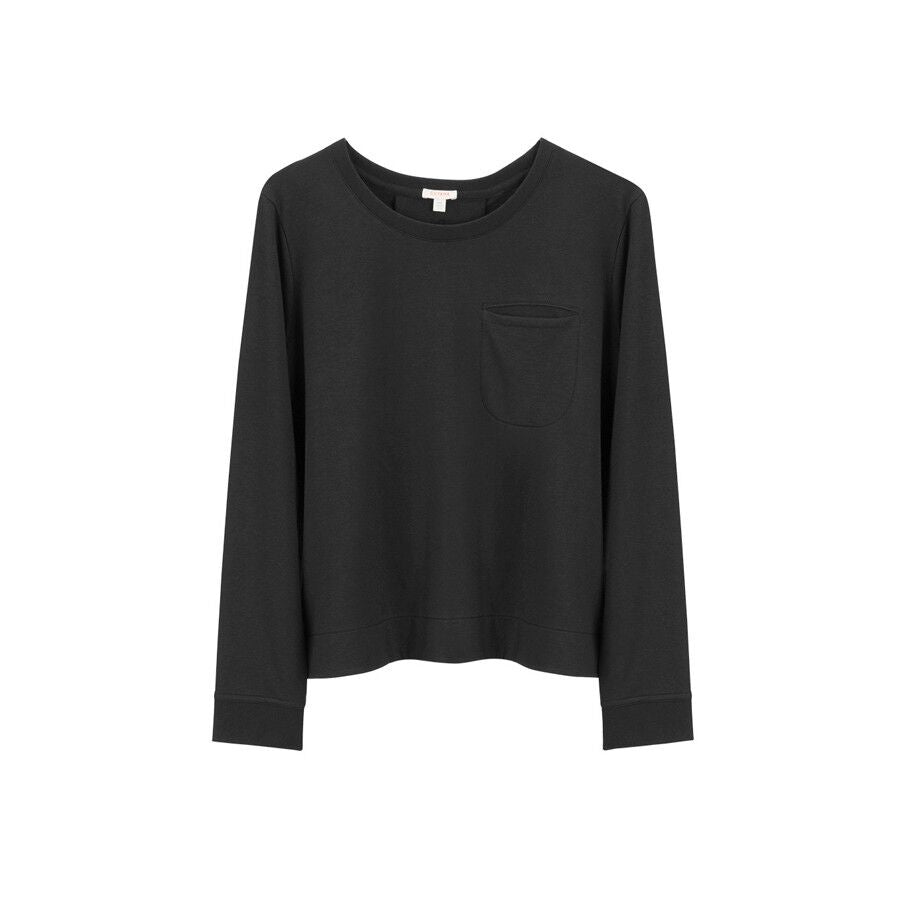 Long-sleeved crewneck shirt with a chest pocket