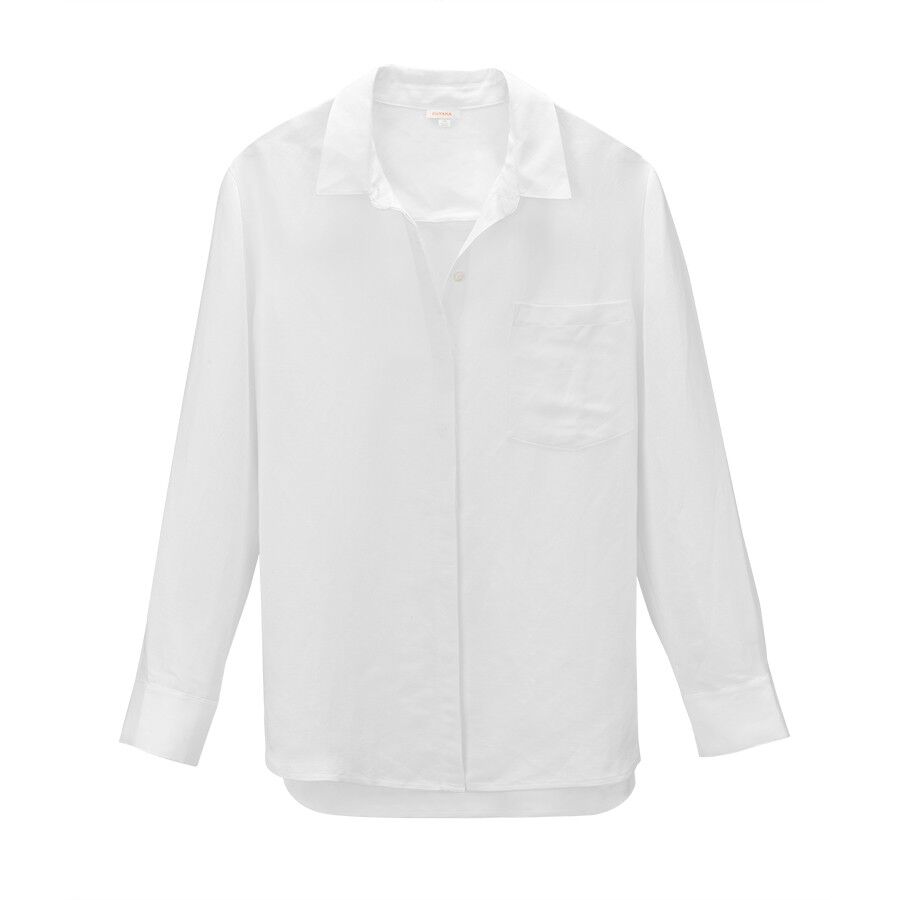 Long sleeve shirt with collar and front pocket