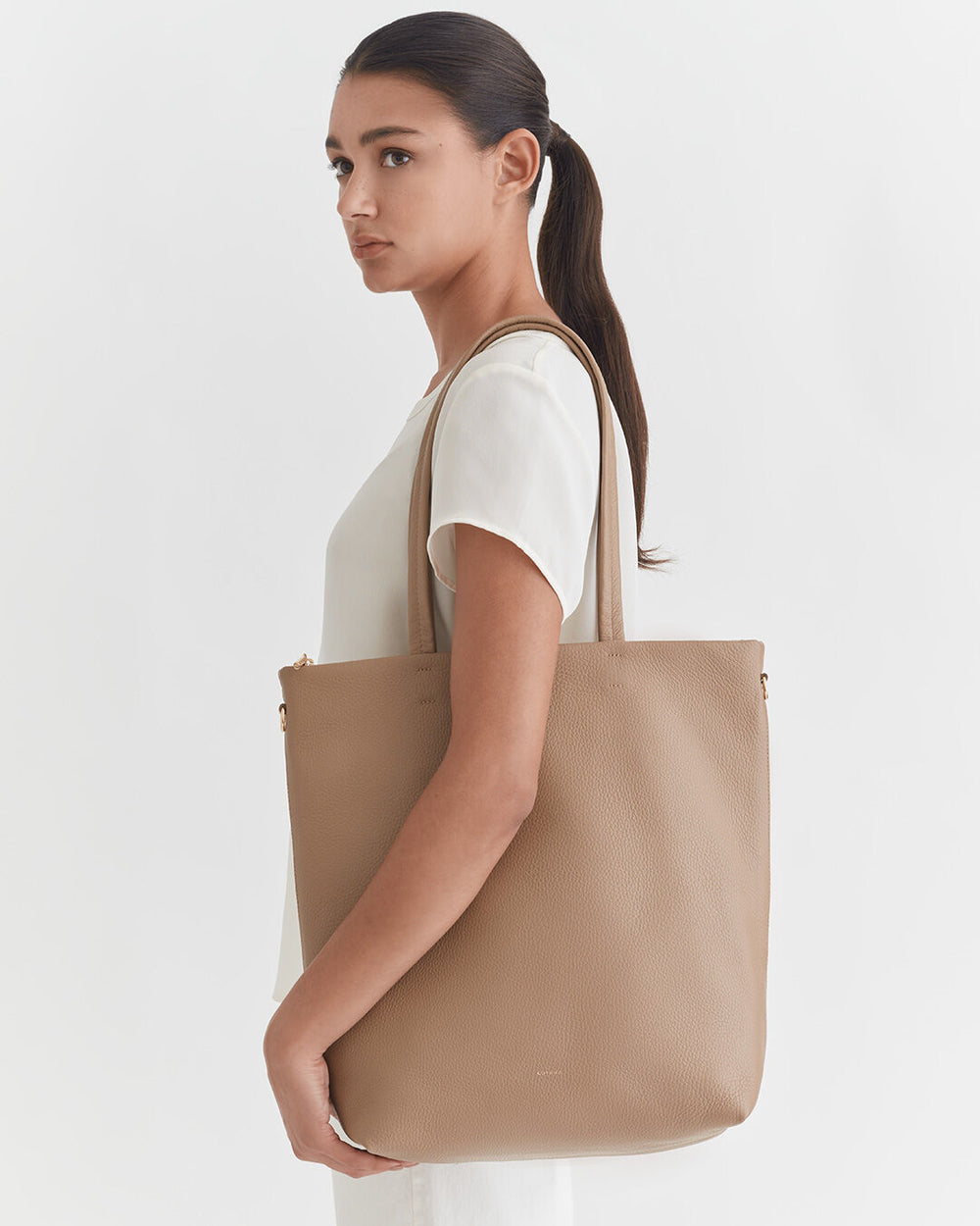 CUYANA TALL STRUCTURED LEATHER ZIPPER TOTE REVIEW
