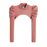 Blouse with puffy sleeves and a round neckline