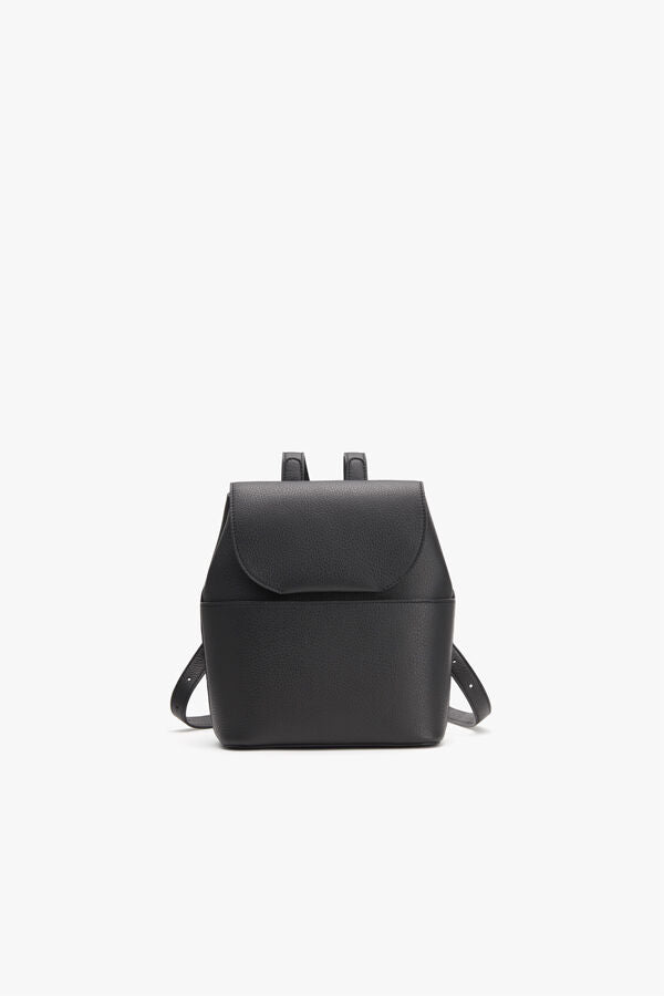Cuyana backpack sale shop