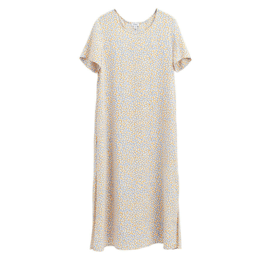 Short-sleeved dress hanging against a plain background.
