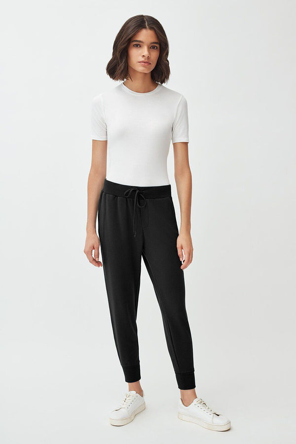 Black / Extra Small